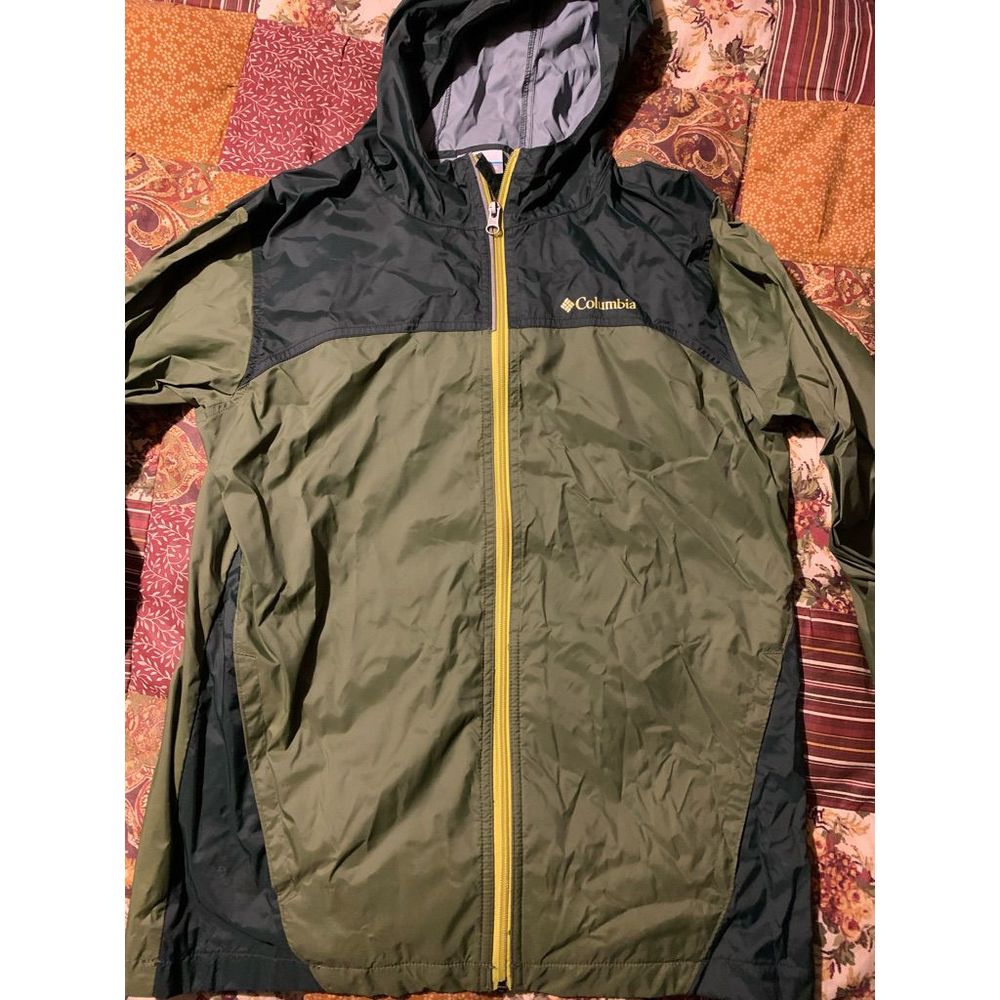 Columbia Youth XL Army Green Windbreaker Jacket
